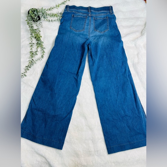 Spanx Seamed Front Wide Leg Vintage Indigo Flared Jeans Size 1X Tall - Picture 9 of 12